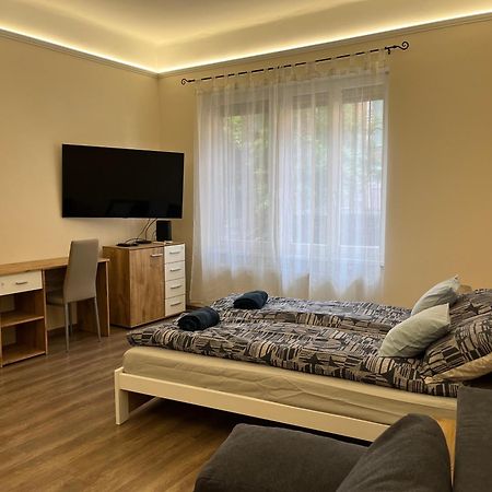 Albi Apartman Szeged Ngoại thất bức ảnh